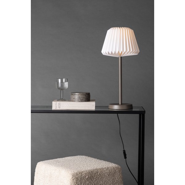 Tanddalen bordlampe - Semsket skinn/Hvit