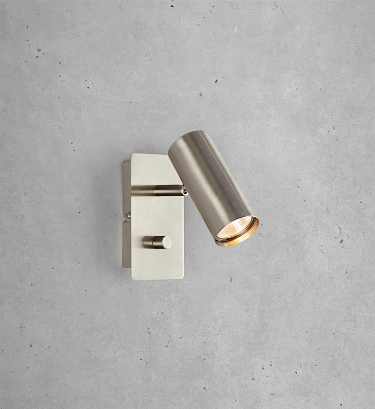 Barcelona vegglampe Krom 579 NOK Trendrom.no Barcelona vegglampe Krom 579 NOK Trendrom.no