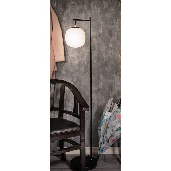 Gulvlampe Rille - Svart/opalhvit Gulvlampe Rille - Svart/opalhvit