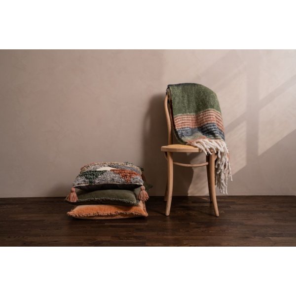 Melker pledd - Rød/blå/grønn Melker pledd - Rød/blå/grønn