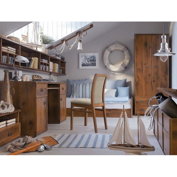 Crosby garderobeskap - Antikk eik Crosby garderobeskap - Antikk eik