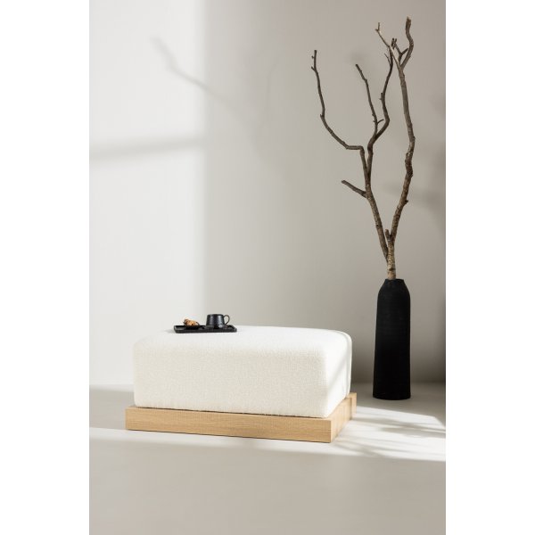 Eføy puff - Hvit boucle Eføy puff - Hvit boucle