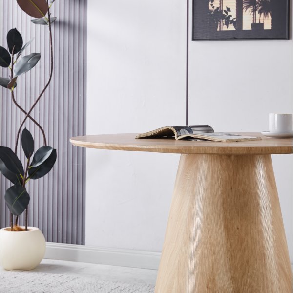 Moi rundt spisebord Ø100 cm - Eik Moi rundt spisebord Ø100 cm - Eik