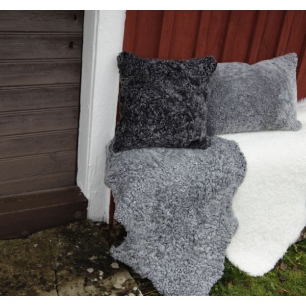 Curly f�reskinn - 95x55 cm - s�lvfarget