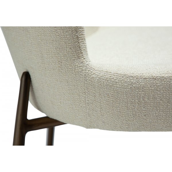 Glam spisestuestol - Bone white bouclé/antikk messing Glam spisestuestol - Bone white bouclé/antikk messing