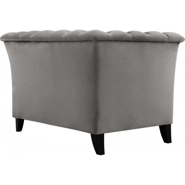 Lenestol chesterfield grå - Henry + Møbelrengjøring Lenestol chesterfield grå - Henry + Møbelrengjøring