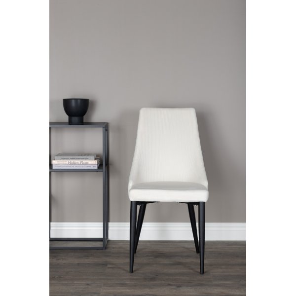 Laila spisestol - Beige kordfløyel Laila spisestol - Beige kordfløyel