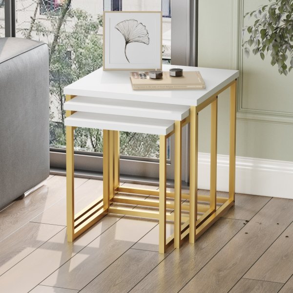 Reisebord 7, 30/35/40x30/35/40 cm - Hvit/gull Reisebord 7, 30/35/40x30/35/40 cm - Hvit/gull