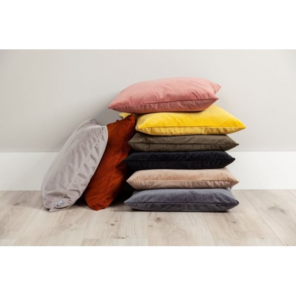 Mira Putetrekk 60x60 cm - Valgfri farge Mira Putetrekk 60x60 cm - Valgfri farge