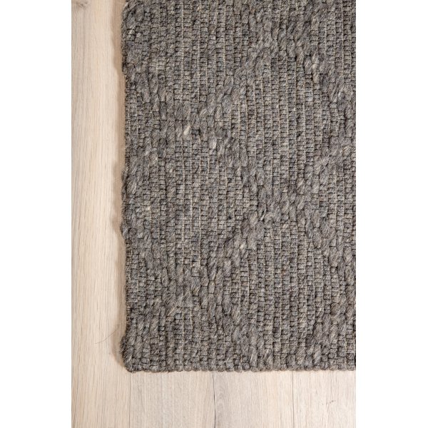 Cirrus ullteppe - Grå Cirrus ullteppe - Grå