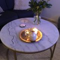 Kundebilde Accent sofabord rundt 85 - Hvit marmor / Messingfarget