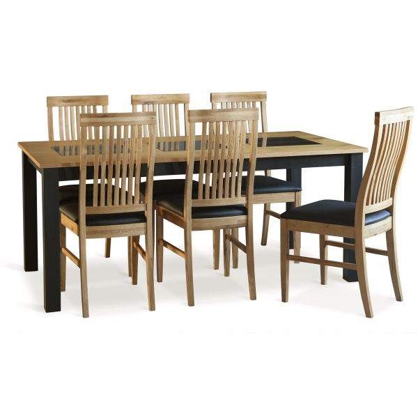 Jasmin spisebord 180 x 90 cm i eik med sorte ben Jasmin spisebord 180 x 90 cm i eik med sorte ben