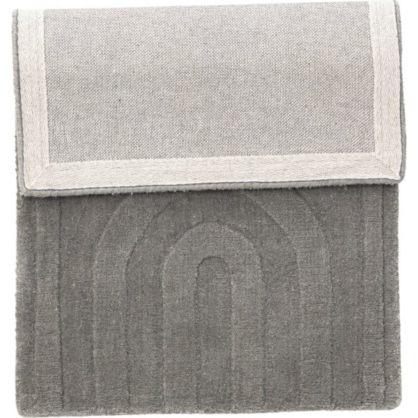 Nora matte firkantet 50 x 80 cm - Sølv Nora matte firkantet 50 x 80 cm - Sølv