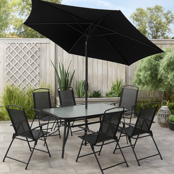 Utendørsgruppe; bord med stoler med 6 posisjoner og parasoll Utendørsgruppe; bord med stoler med 6 posisjoner og parasoll