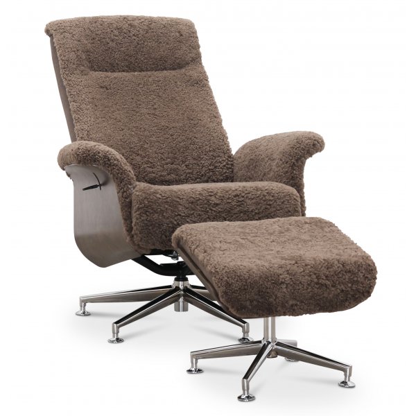 Lenestol med fotskammel i ekte saueskinn eik/brun - Ulla