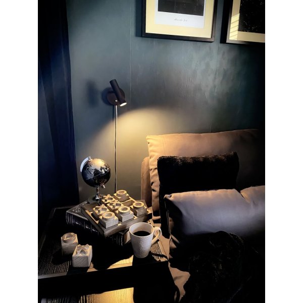 Vegglampe Artic - Svart/stål Vegglampe Artic - Svart/stål