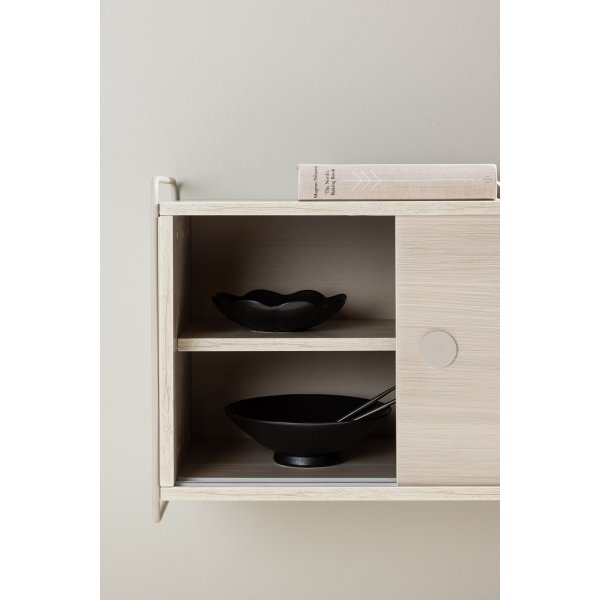 Paris veggskap 48 x 122 cm - Beige/Whitewash Paris veggskap 48 x 122 cm - Beige/Whitewash