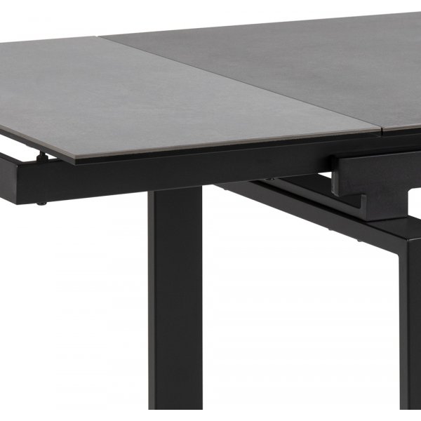 Huddersfield spisebord 120-200 cm - Sort Huddersfield spisebord 120-200 cm - Sort