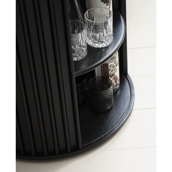 Sierra pidestall i svartbeiset eik Sierra pidestall i svartbeiset eik