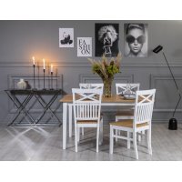 Fårö spisegruppe 140 cm inkludert 4 stk Fårö stoler med kryss - Eik/hvit Fårö spisegruppe 140 cm inkludert 4 stk Fårö stoler med kryss - Eik/hvit