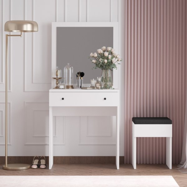 Felix toalettbord med krakk 65 x 35 cm - Hvit Felix toalettbord med krakk 65 x 35 cm - Hvit