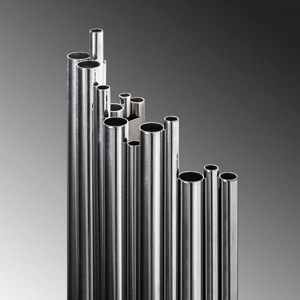 Reis vegglampe 13342 - Krom