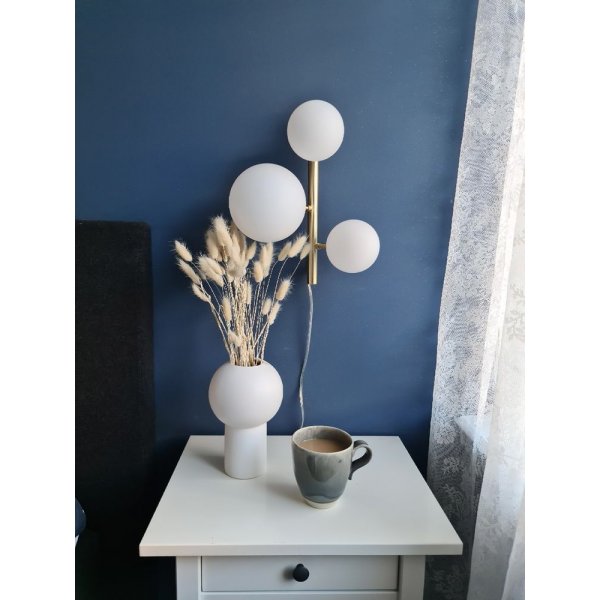 Vegglampe Molekyl - Matt messing / hvit Vegglampe Molekyl - Matt messing / hvit