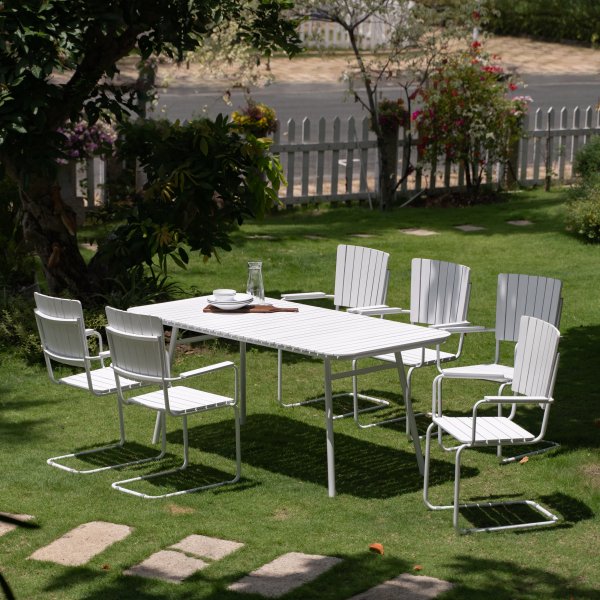 Holmsund matvaregruppe; bord 180x80 cm med 6 lenestoler - hvitt