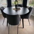 Kundebilde Rosvik spisebord 120 cm - Sort: Veldig forn�yd med bordet!