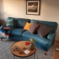 Kundebilde Howard Luxor buet 4-setes sofa 240 cm - Valgfri farge