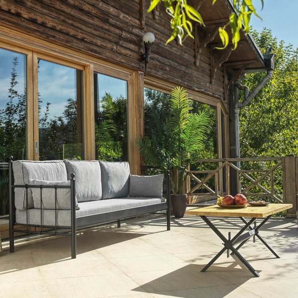 Lala 3-seters utesofa - Svart/røyk Lala 3-seters utesofa - Svart/røyk