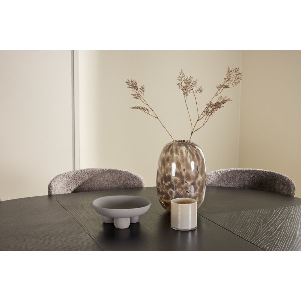 Spisebord Strada med 6 Astoria stoler - Brun/svart + 4.00 x Møbelføtter Spisebord Strada med 6 Astoria stoler - Brun/svart + 4.00 x Møbelføtter