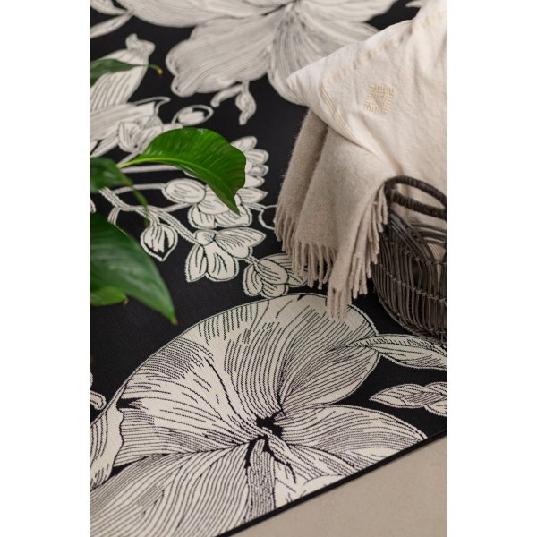 Domani Flower flatvevd teppe Svart Domani Flower flatvevd teppe Svart