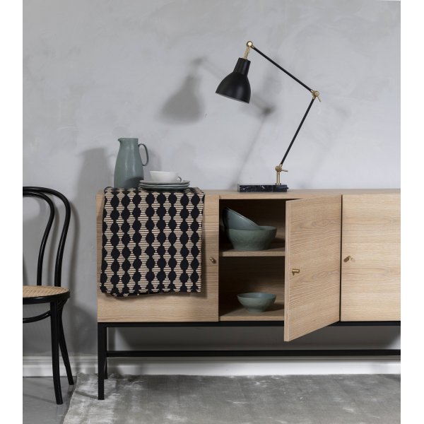 Carl skjenk med 3 d�rer - Whitewash oak