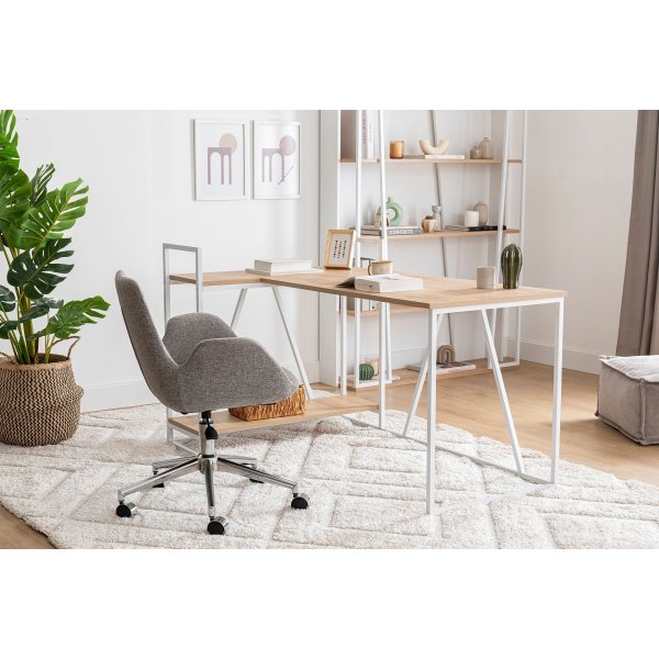 Lissa hjørnepult 140 x 90 cm - Safir eik/hvit Lissa hjørnepult 140 x 90 cm - Safir eik/hvit