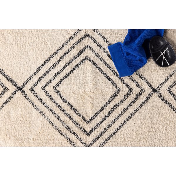 Kj�rlighetsteppe 50 x 80 cm - Sort/hvitt