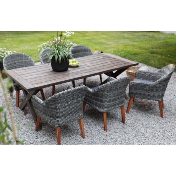Oxford utendrs spisegruppe: brunsyret bord 220 cm, inkludert 6 stk. Valetta lenestoler i gr kunstrotting