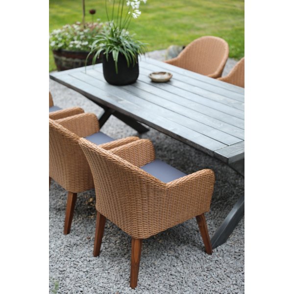 Oxford utendørsgruppe, grått bord 220 cm inkludert 6 stk. Valetta naturfargede spisestoler Oxford utendørsgruppe, grått bord 220 cm inkludert 6 stk. Valetta naturfargede spisestoler