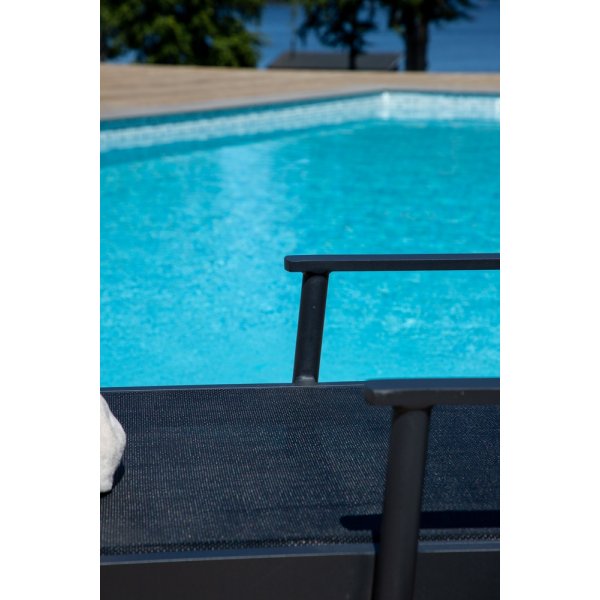 Break solseng - Sort Break solseng - Sort