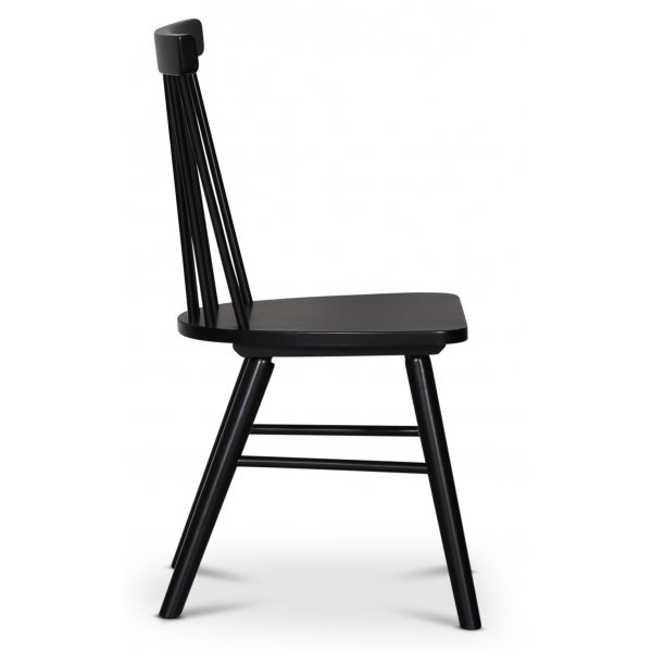 Sintorp spisegruppe, rundt spisebord Ø115 cm inkludert 4 stk. svarte Orust pinnestoler – Brun marmor (Laminat) + Flekkfjerner for møbler Sintorp spisegruppe, rundt spisebord Ø115 cm inkludert 4 stk. svarte Orust pinnestoler – Brun marmor (Laminat) + Flekkfjerner for møbler