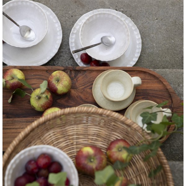 Mikado utegruppe: Scottsdale rundt svart spisebord Ø112 cm inkludert 4 Mikado svarte lenestoler med grå puter Mikado utegruppe: Scottsdale rundt svart spisebord Ø112 cm inkludert 4 Mikado svarte lenestoler med grå puter