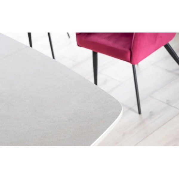 Bumbi spisebord 160-220 cm - Kremhvit Bumbi spisebord 160-220 cm - Kremhvit