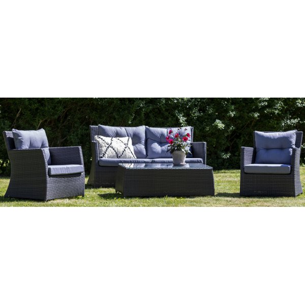 Brohusen utegruppe - Grå kunstrotting Brohusen utegruppe - Grå kunstrotting