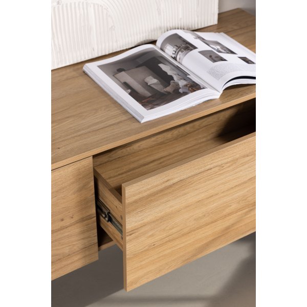 Frihamn TV-benk - Eik Frihamn TV-benk - Eik