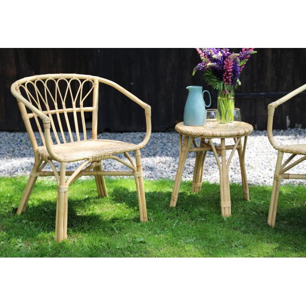 Bali terrassesett i rotting - Bord med 2 stoler Bali terrassesett i rotting - Bord med 2 stoler