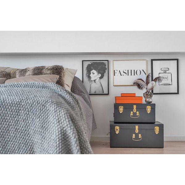 Matteus koffert X 2 (mørkegrå | messing) Matteus koffert X 2 (mørkegrå | messing)