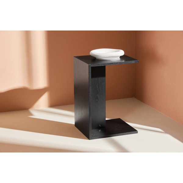 Juni salongbord 58 x 35 cm - Sort Juni salongbord 58 x 35 cm - Sort