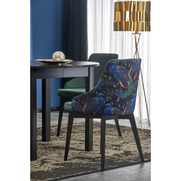 Berivan uttrekkbart spisebord 102-142 cm - Sort Berivan uttrekkbart spisebord 102-142 cm - Sort