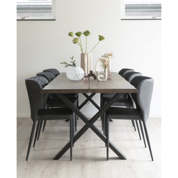 Pisa spisestuestol - Svart