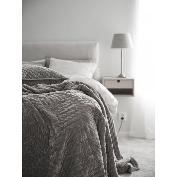 Cia putetrekk 60 x 60 cm - Beige fløyel Cia putetrekk 60 x 60 cm - Beige fløyel